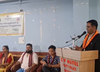 लायन्स क्लबको आयोजनामा बिर्तामोडमा “स्ट्रेस मेनेजमेन्ट एण्ड एआई सिम्पोसियम” कार्यक्रम